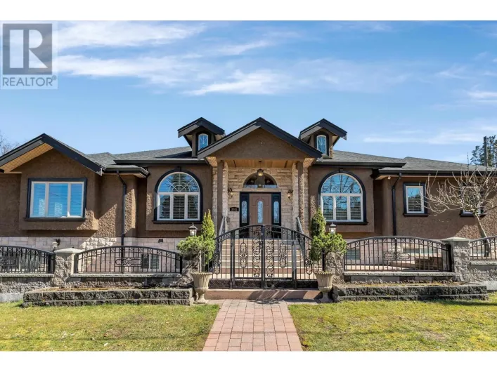 2701 ST GEORGE STREET, Port Moody