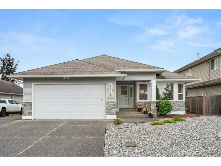 27015 24 AVENUE, Langley