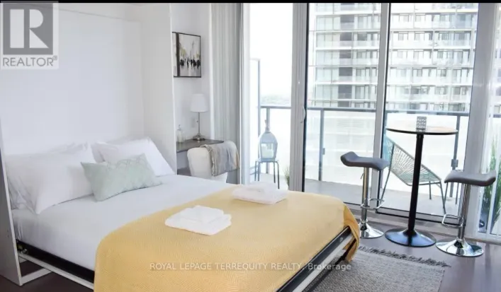 2702 - 101 PETER STREET W, Toronto