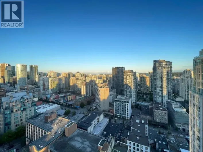 2702 1189 HOWE STREET, Vancouver