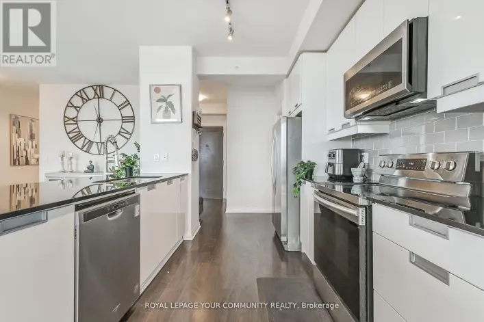 2702 - 75 EGLINTON AVENUE W, Mississauga