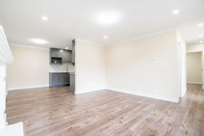 27036 28 AVENUE, Langley