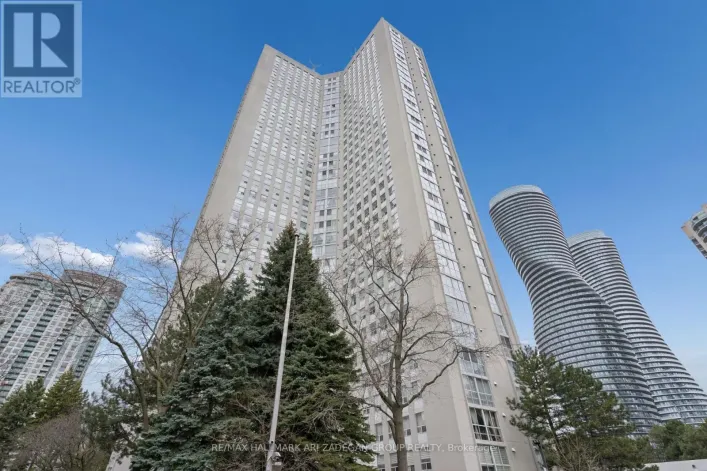 2704 - 3650 KANEFF CRESCENT, Mississauga