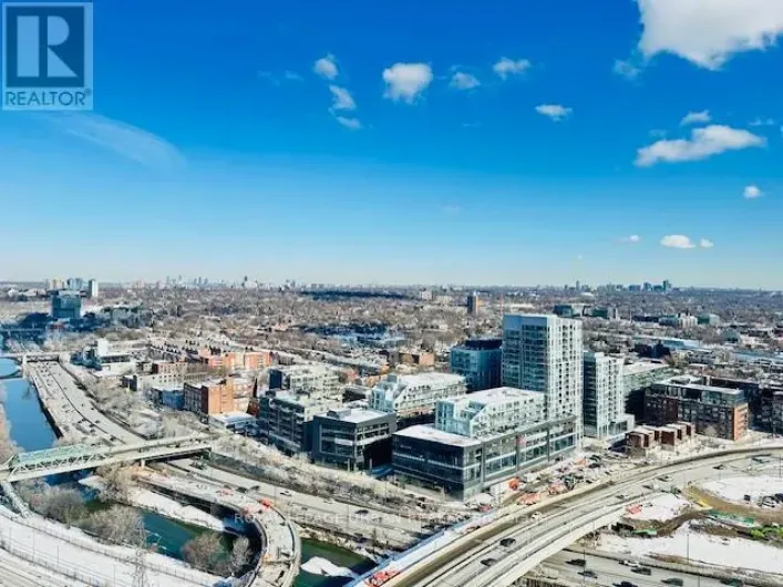 2705 - 170 BAYVIEW AVENUE, Toronto