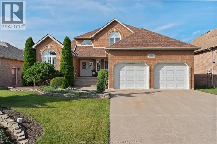 House for sale: 2705 LOMBARDY CRESCENT, LaSalle