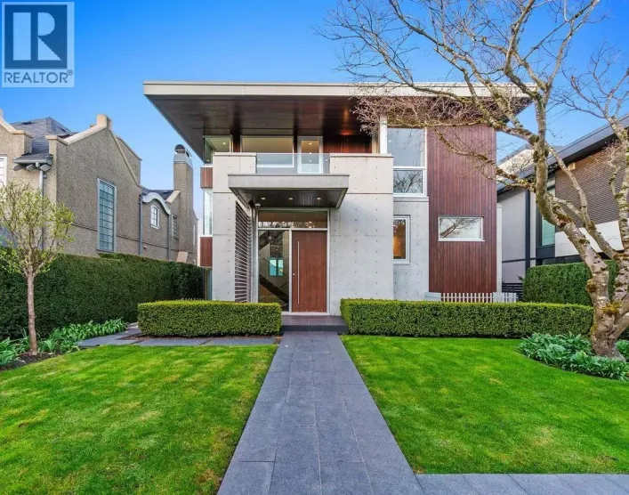 2705 W 30TH AVENUE, Vancouver