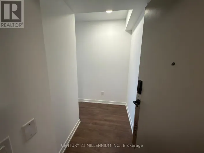 2706 - 5015 HURONTARIO STREET, Mississauga