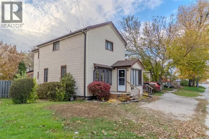 2706 Front ROAD, LaSalle