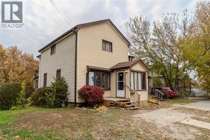 2706 Front ROAD, LaSalle