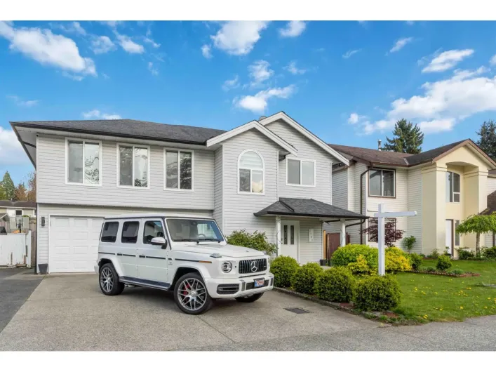 2706 MITCHELL STREET, Abbotsford