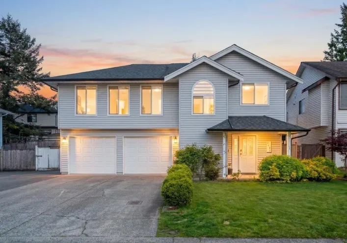 2706 MITCHELL STREET, Abbotsford