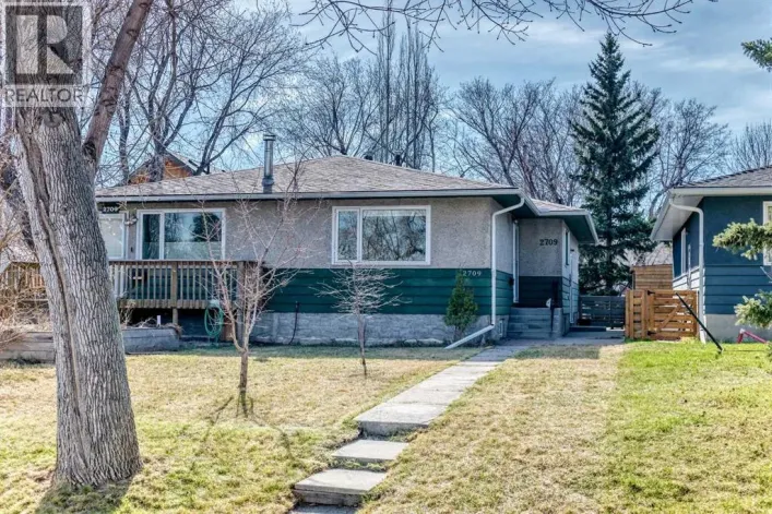 2709 16A Street NW, Calgary