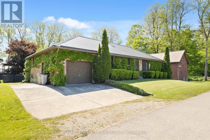 271 ANNA STREET, North Middlesex