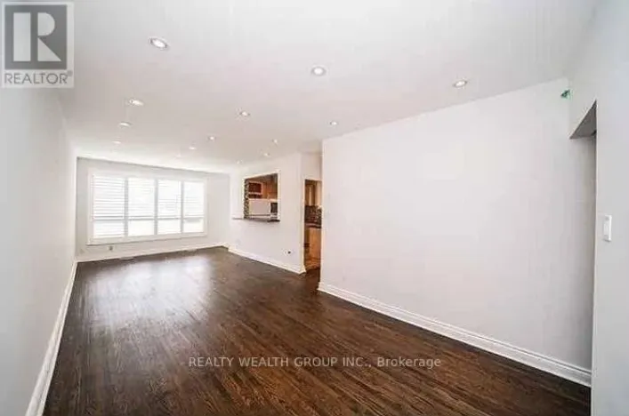 271 MCCONVEY DRIVE, Richmond Hill