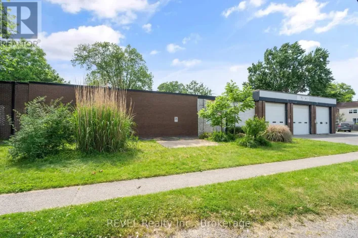 271 RIDGEWAY ROAD, Fort Erie