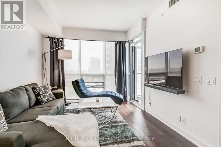 2710 - 2212 LAKE SHORE BOULEVARD W, Toronto