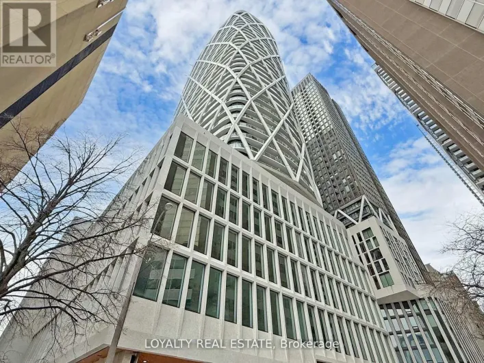 2713 - 230 SIMCOE STREET, Toronto