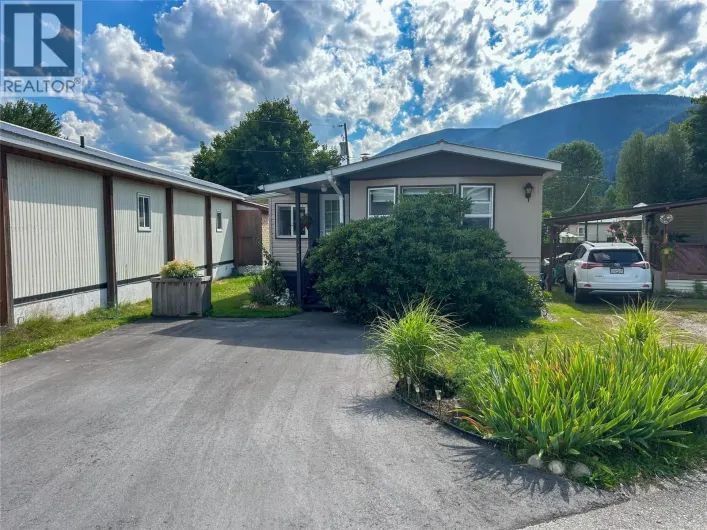 2714 LOWER 6 MILE Road Unit# 26, Nelson