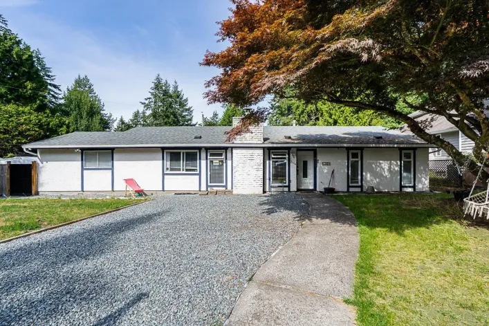 2714 PARKWAY DRIVE, Surrey