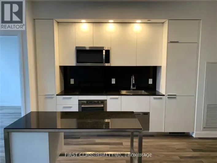 2715 - 75 CANTERBURY PLACE, Toronto