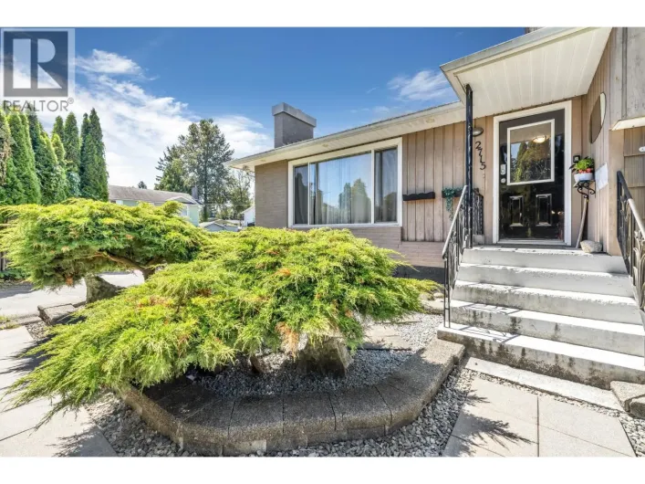 2715 COAST MERIDIAN ROAD, Port Coquitlam