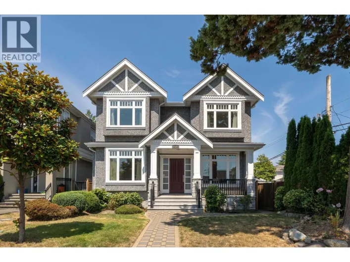 2715 W 20TH AVENUE, Vancouver