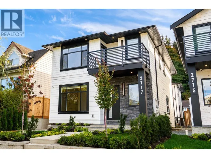 2717 HENRY STREET, Port Moody