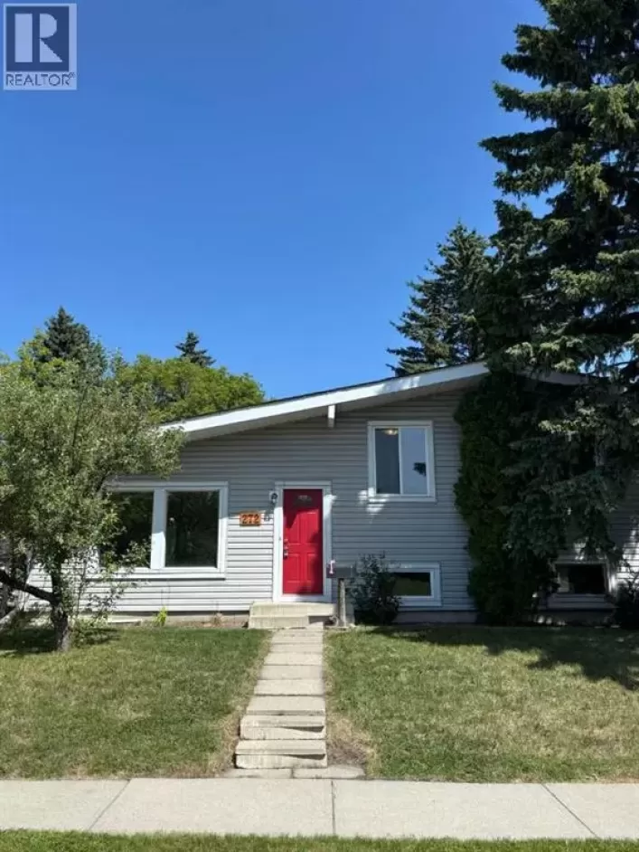 272 Acadia Drive SE, Calgary