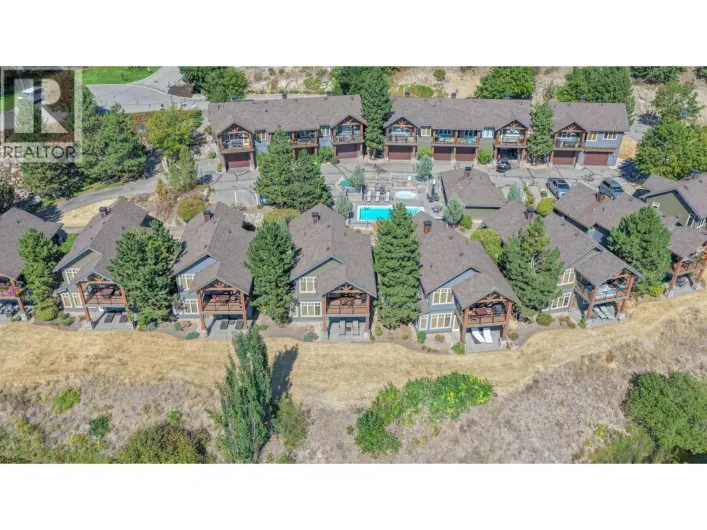 272 Chicopee Road Unit# 14A Lot# 14, Vernon
