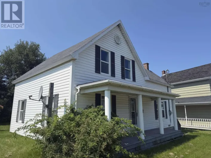 272 King Edward Street, Glace Bay