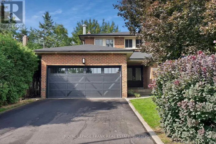 272 PLYMOUTH TRAIL, Newmarket