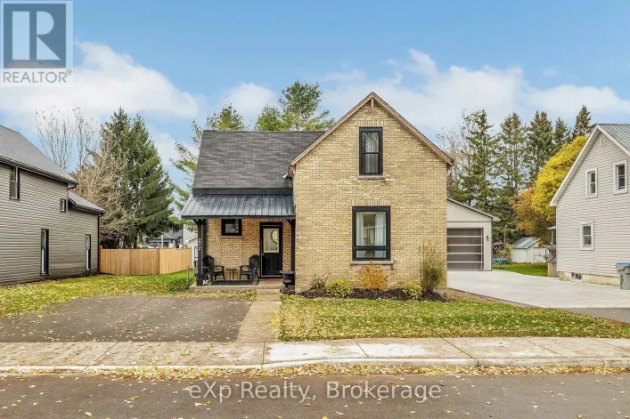 272 PRINCESS STREET, Huron East