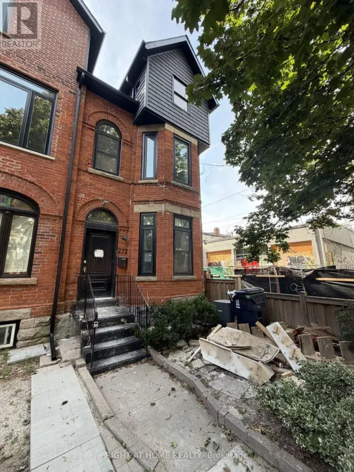 Triplex for sale: 272 SEATON STREET, Toronto
