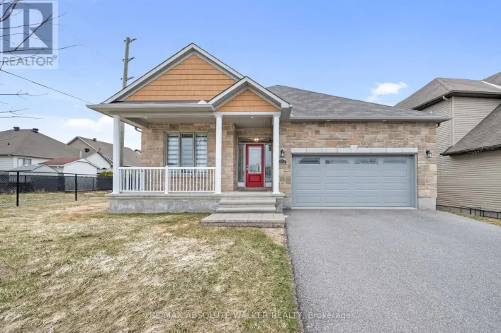 272 STERLING STREET, Clarence-Rockland