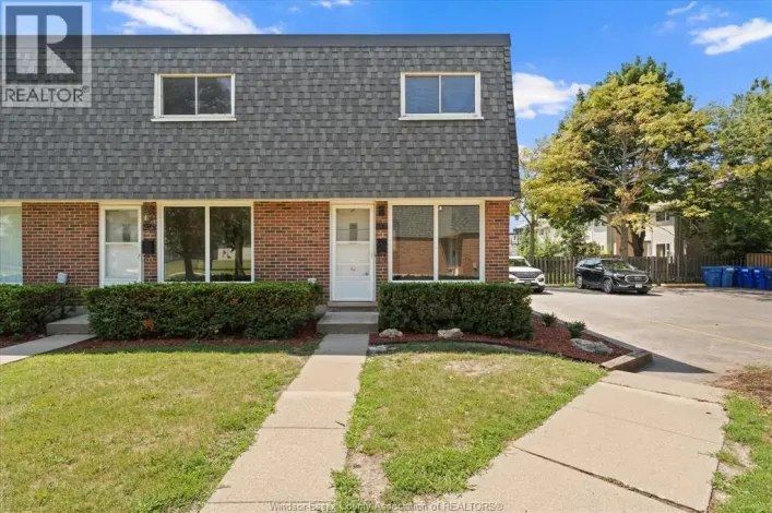 272 VICTORIA STREET Unit# 40, Amherstburg