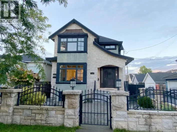 2721 W 21 AVENUE, Vancouver