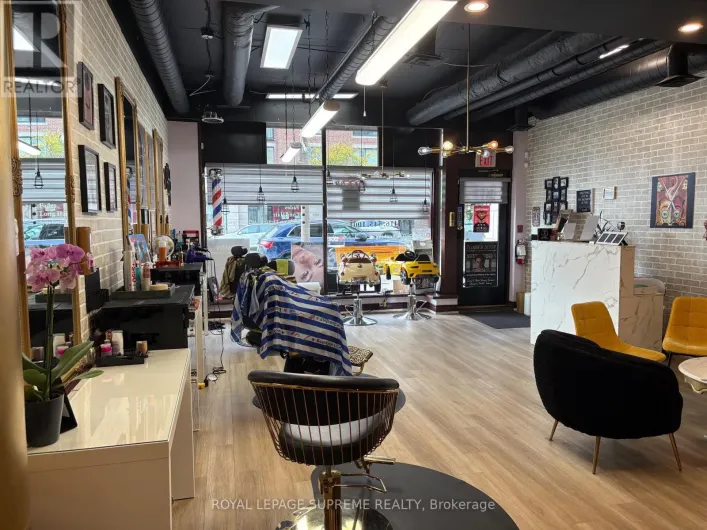 2721 YONGE STREET, Toronto