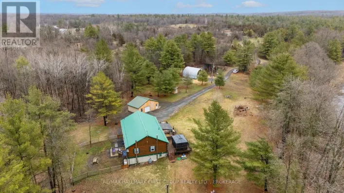2723 DESERT LAKE ROAD, Frontenac