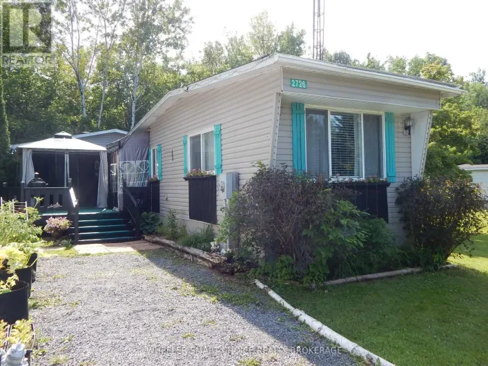 2726 GRYSEWOOD LANE W, North Stormont