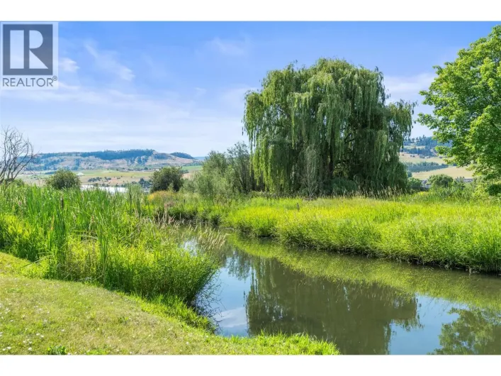 2727 Lakeshore Road Unit# 101, Vernon