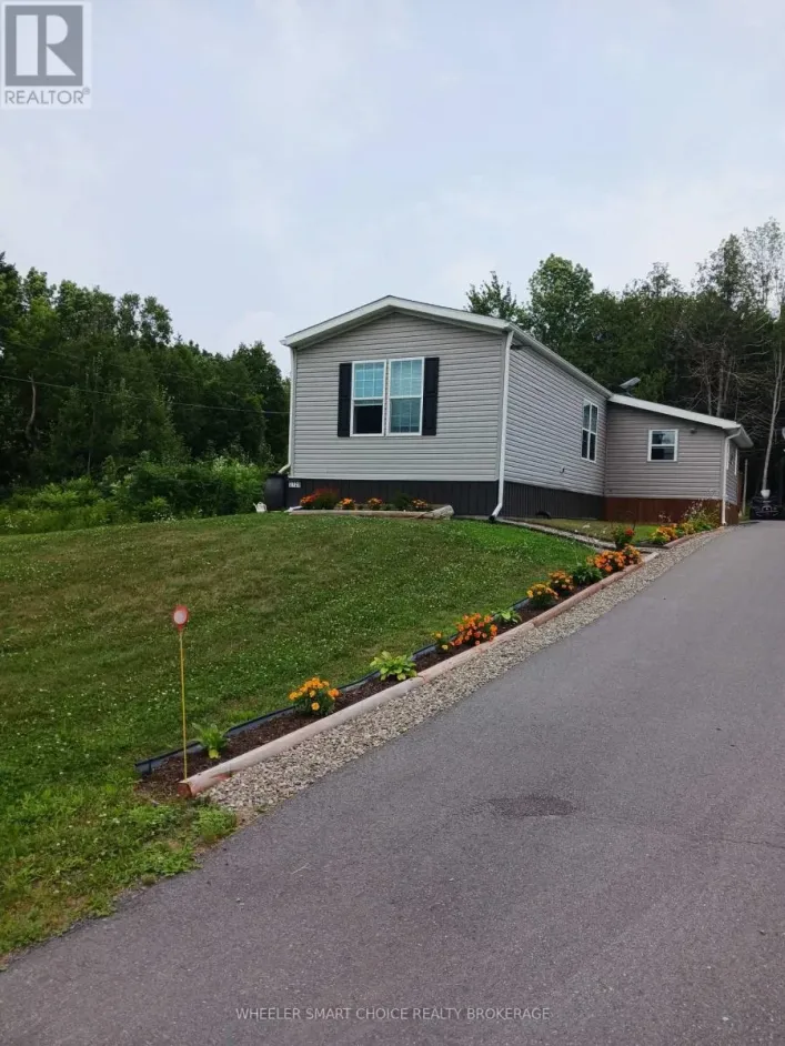 2729 CROWS NEST ROAD E, North Stormont