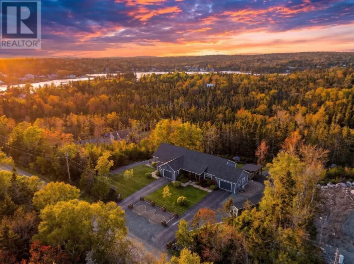 27/29 Pioneer Hill, Whites Lake