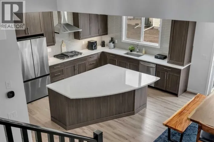273 Carringwood Close NW, Calgary