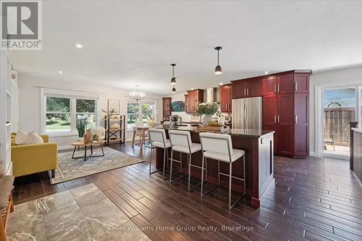 273 COLBORNE STREET, Centre Wellington