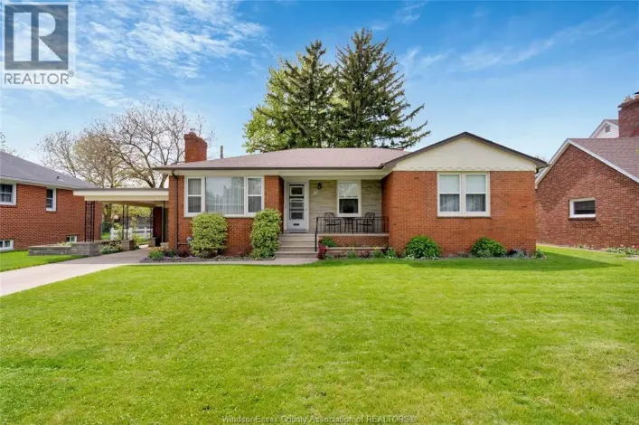 273 HENKEL PLACE, Windsor