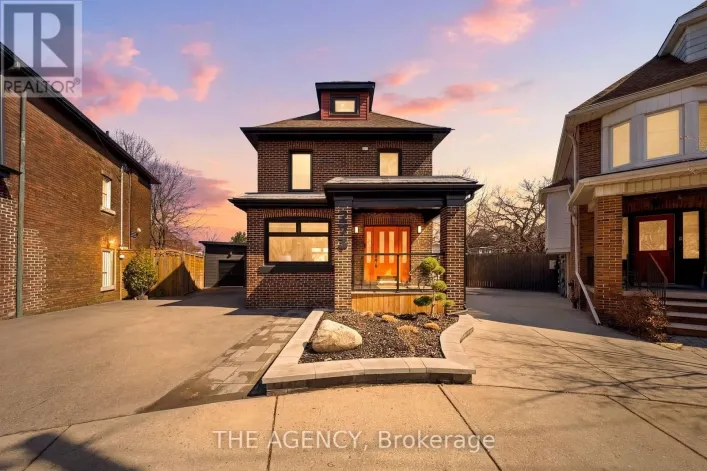 273 STINSON CRESCENT, Hamilton