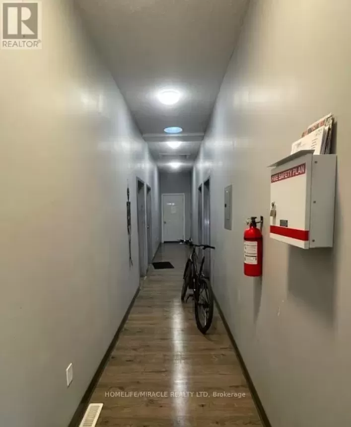 273 THOMPSON ROAD, London South