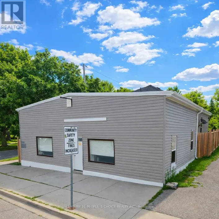 273 THOMPSON ROAD, London South