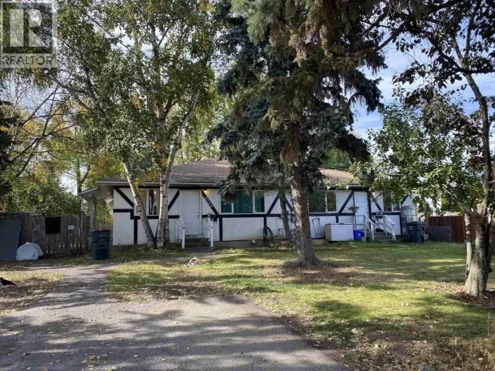 Fourplex for sale: 2731-2733 MOYIE STREET, Prince George
