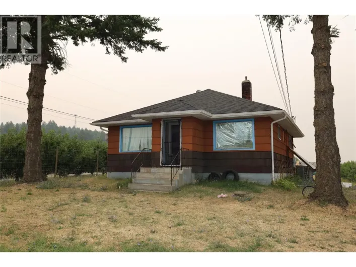 2737 ERICKSON Road, Erickson